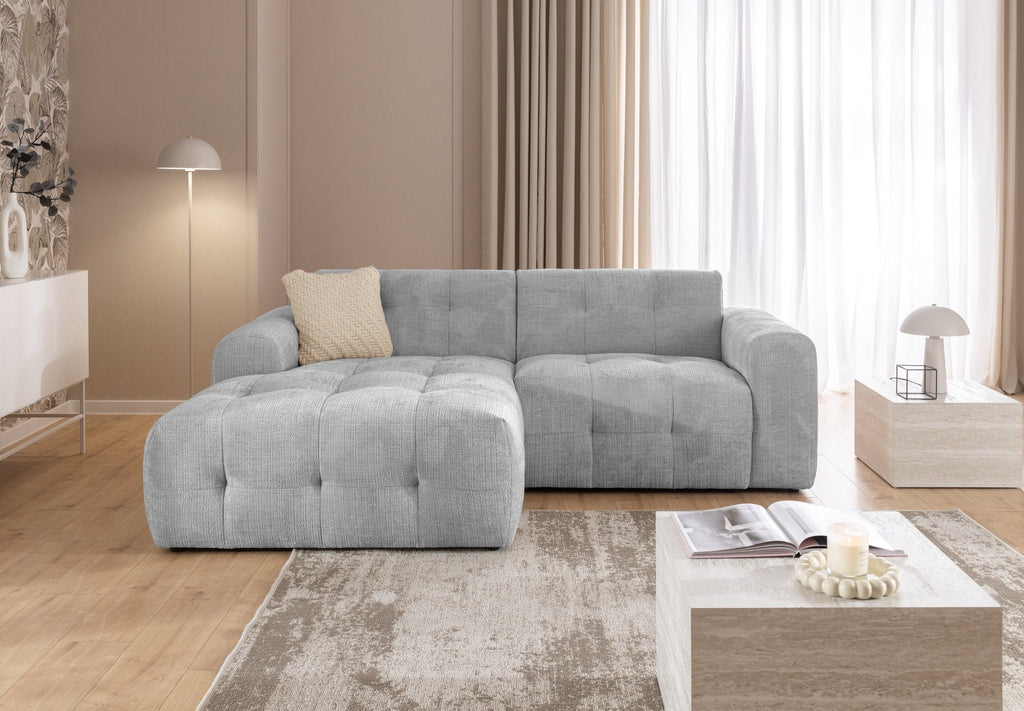 Ecksofa mit raffinierten Steppungen und Ottomane links, Wellenunterfederung, Chenille-Bezug Hellgrau / 21044